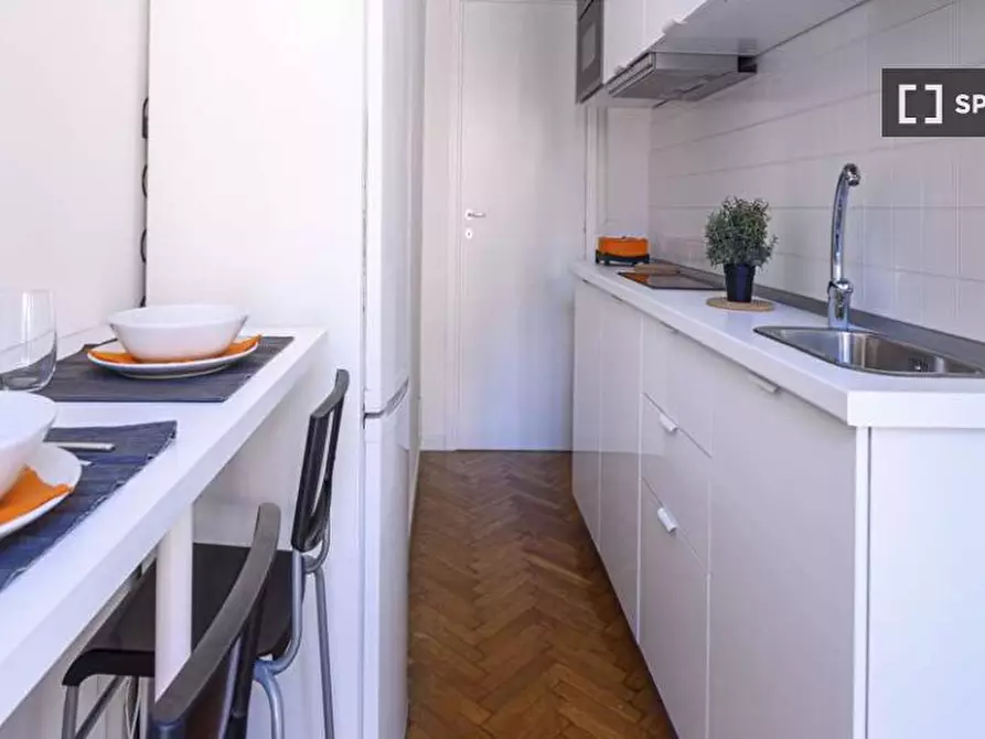 Immagine 4 di Camera condivisa in affitto  in Via Felice Casati a Milano