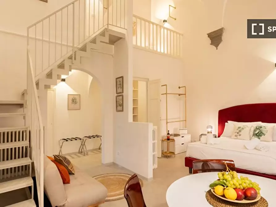 Immagine 1 di Appartamento in affitto  in Via dei Benci a Firenze