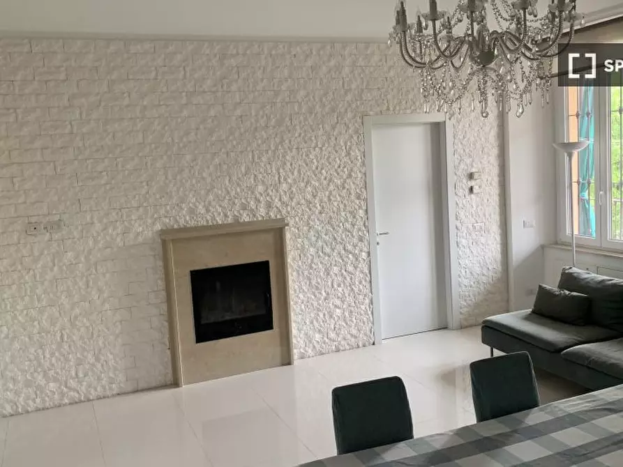 Immagine 11 di Camera condivisa in affitto  in Via Pavese a Rozzano