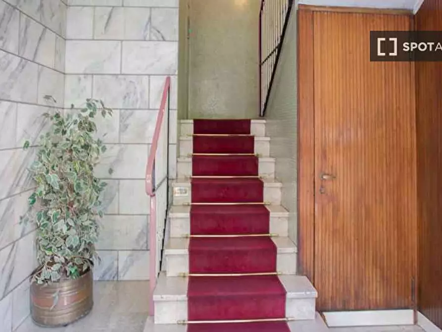 Immagine 9 di Camera condivisa in affitto  in Via Farneti a Milano