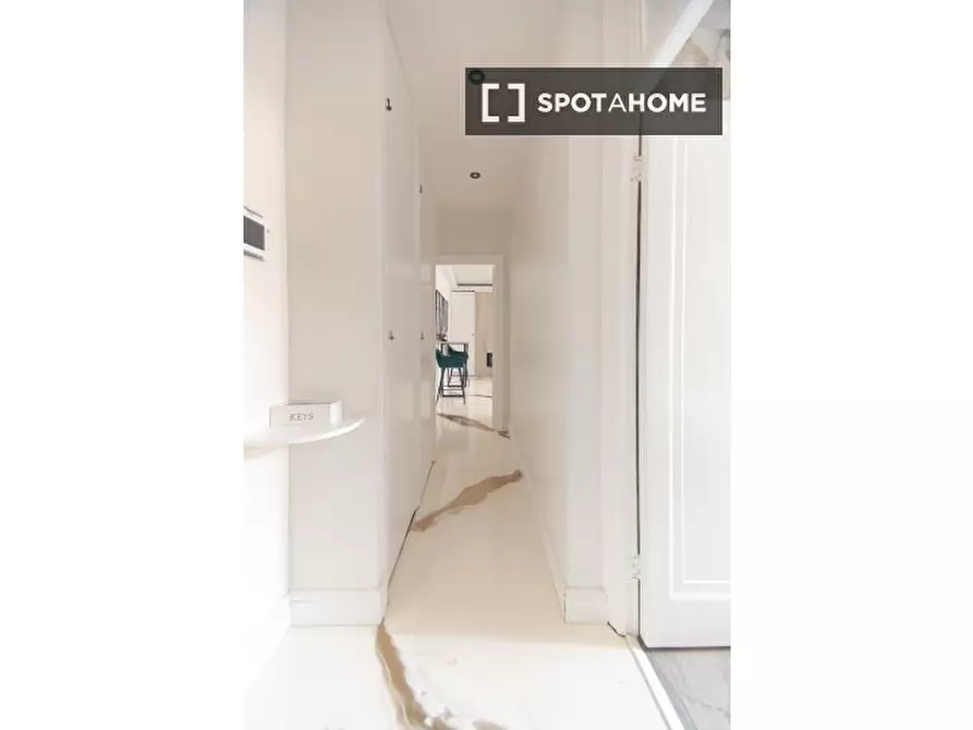 Immagine 7 di Appartamento in affitto  in Hillside Court a Camden Town