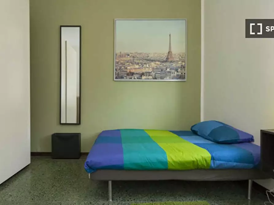 Immagine 4 di Camera condivisa in affitto  in Via della Salute a Bologna