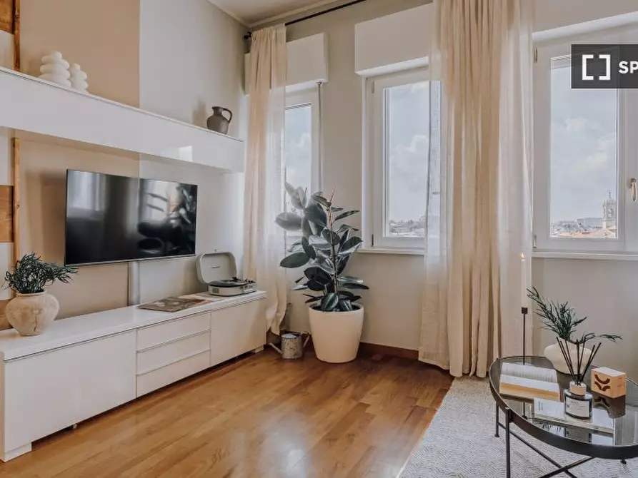 Immagine 1 di Appartamento in affitto  in Via Senato a Milano