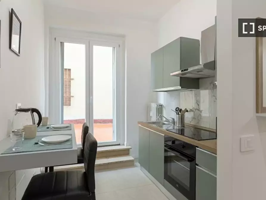 Immagine 5 di Camera condivisa in affitto  in Via Mario Ulivelli a Firenze