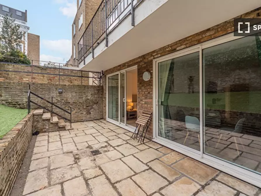 Immagine 10 di Appartamento in affitto  in Nevern Pl a Kensington