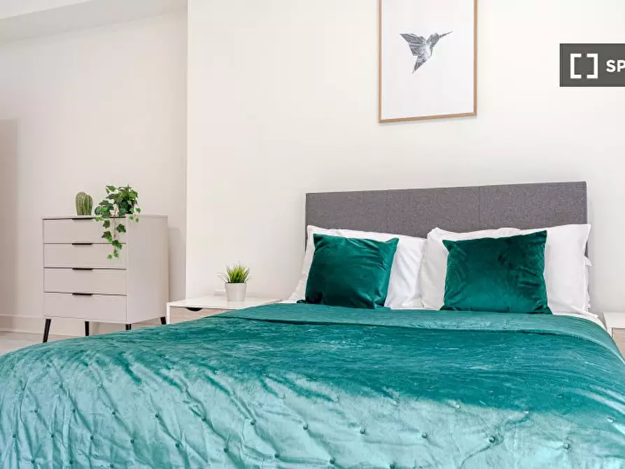 Immagine 18 di Appartamento in affitto  in Apartment a Kensington