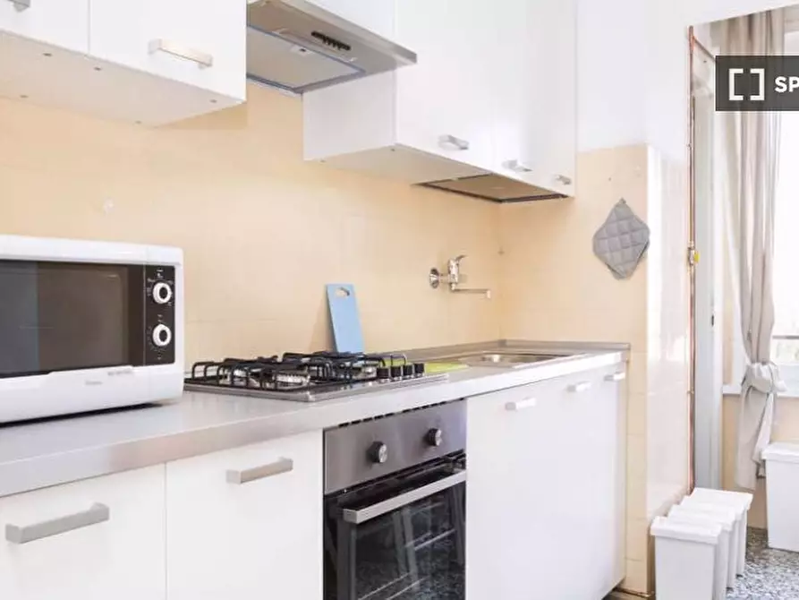 Immagine 11 di Camera condivisa in affitto  in Viale Carlo Espinasse a Milano