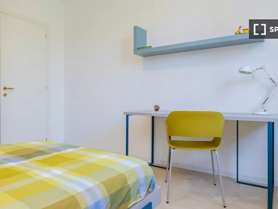 Immagine 5 di Camera condivisa in affitto  in Famagosta a Milano