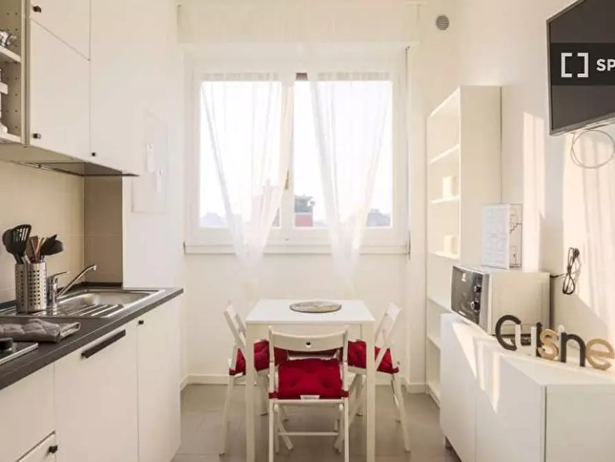 Immagine 9 di Camera condivisa in affitto  in Viale Tibaldi a Milano