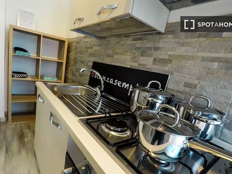 Immagine 10 di Camera condivisa in affitto  in Bligny a Brescia