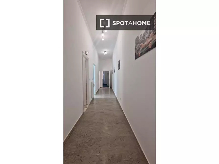 Immagine 15 di Camera condivisa in affitto  in Via Sabotino a Roma