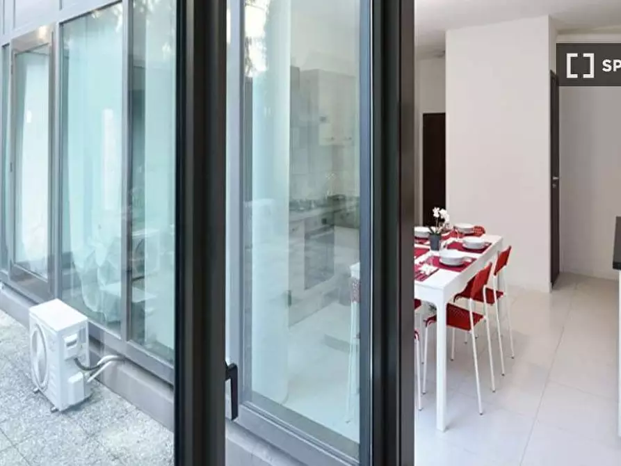 Immagine 6 di Camera condivisa in affitto  in Via Carlo Imbonati a Milano
