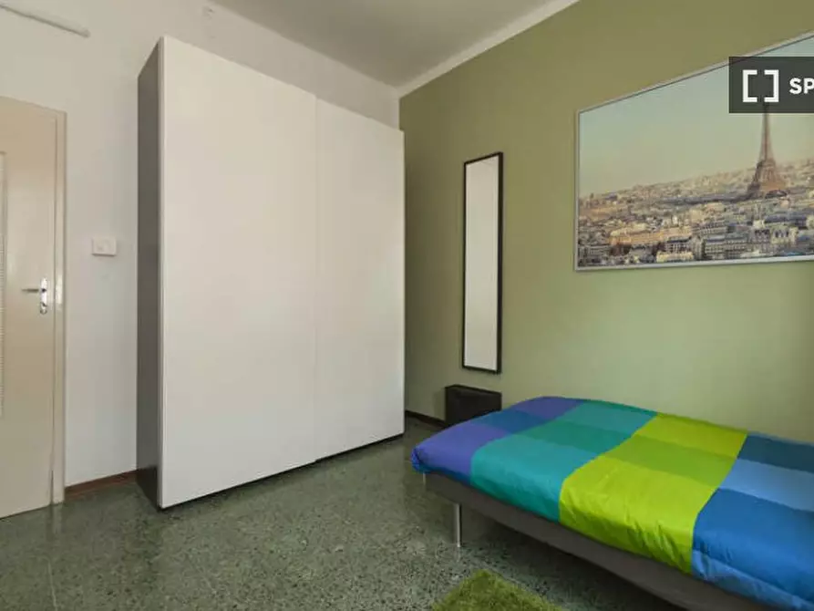 Immagine 2 di Camera condivisa in affitto  in Via della Salute a Bologna