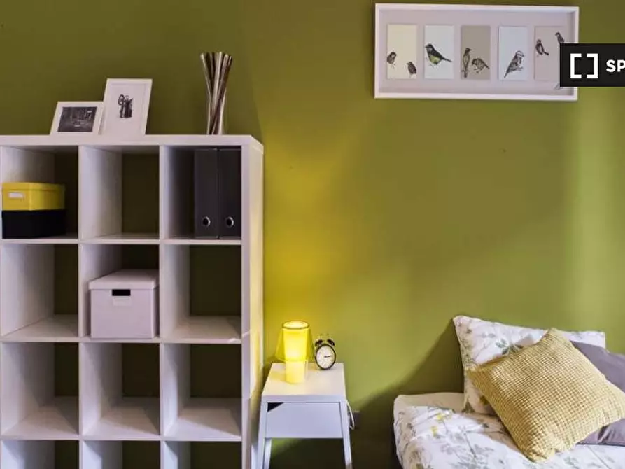 Immagine 2 di Camera condivisa in affitto  in Via Francesco Arese a Milano