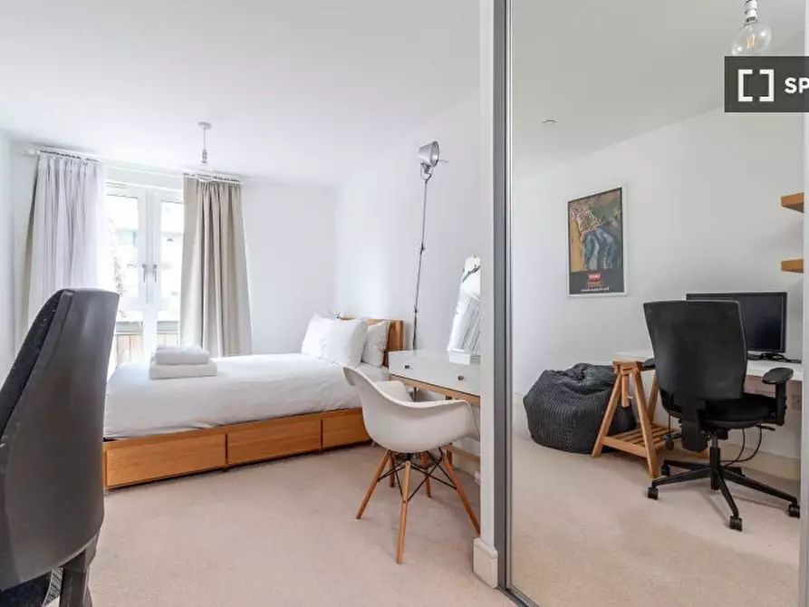 Immagine 15 di Appartamento in affitto  in Queensland Road a Islington