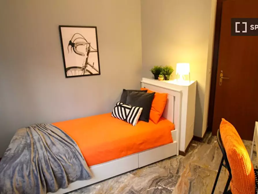 Immagine 5 di Camera condivisa in affitto  in Laura Bassi Veratti a Bologna