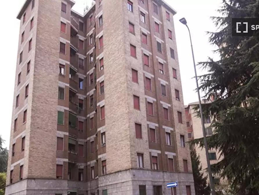 Immagine 13 di Camera condivisa in affitto  in Via Salvatore Barzilai a Milano