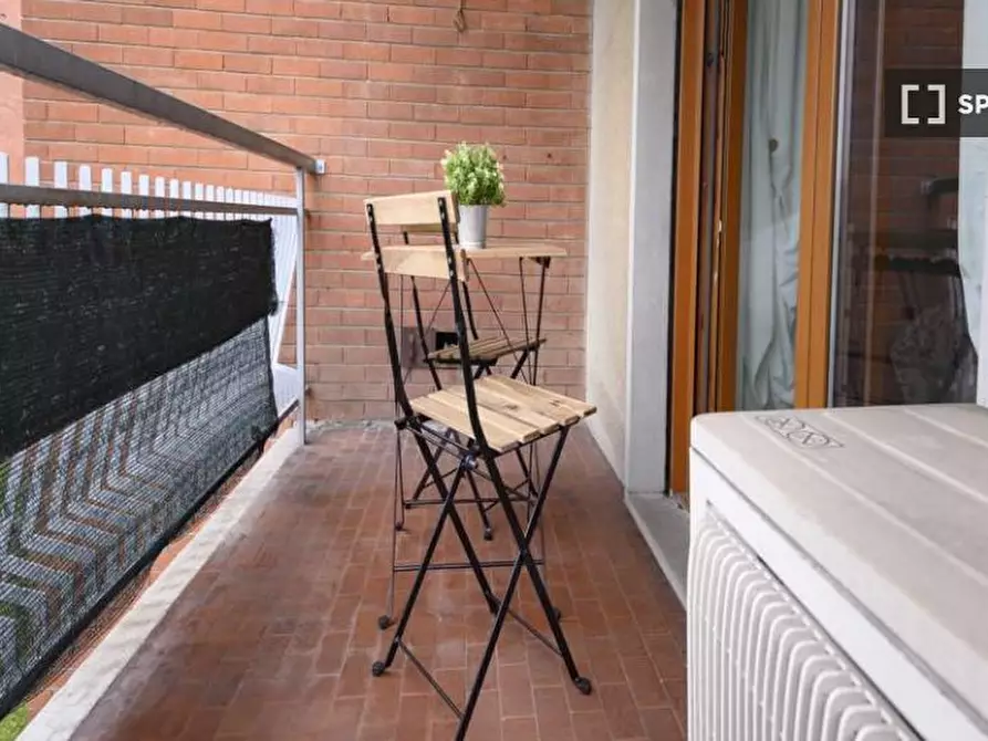 Immagine 1 di Camera condivisa in affitto  in Via Ippodromo a Milano