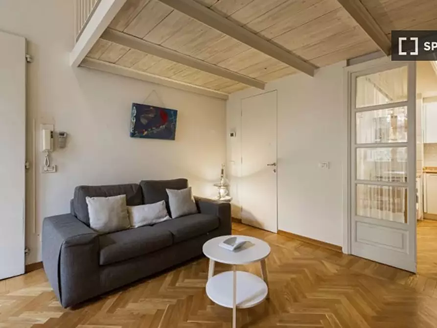 Immagine 6 di Appartamento in affitto  in Via dell' Oriuolo a Firenze
