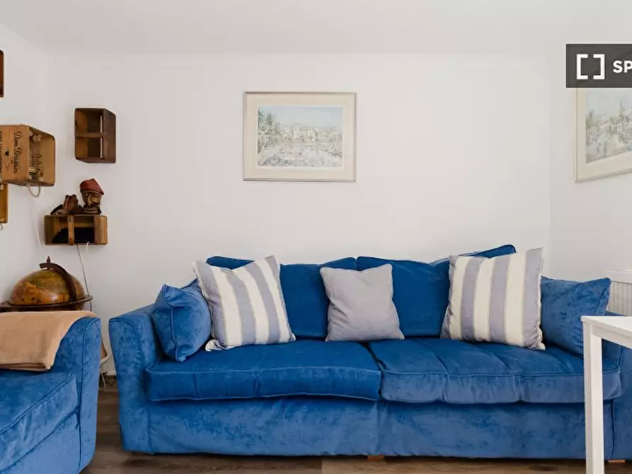 Immagine 3 di Appartamento in affitto  in Wesley Cl a Camberwell