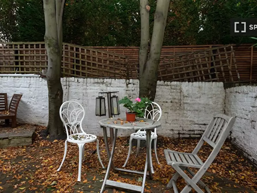 Immagine 14 di Appartamento in affitto  in Pelham St a Kensington