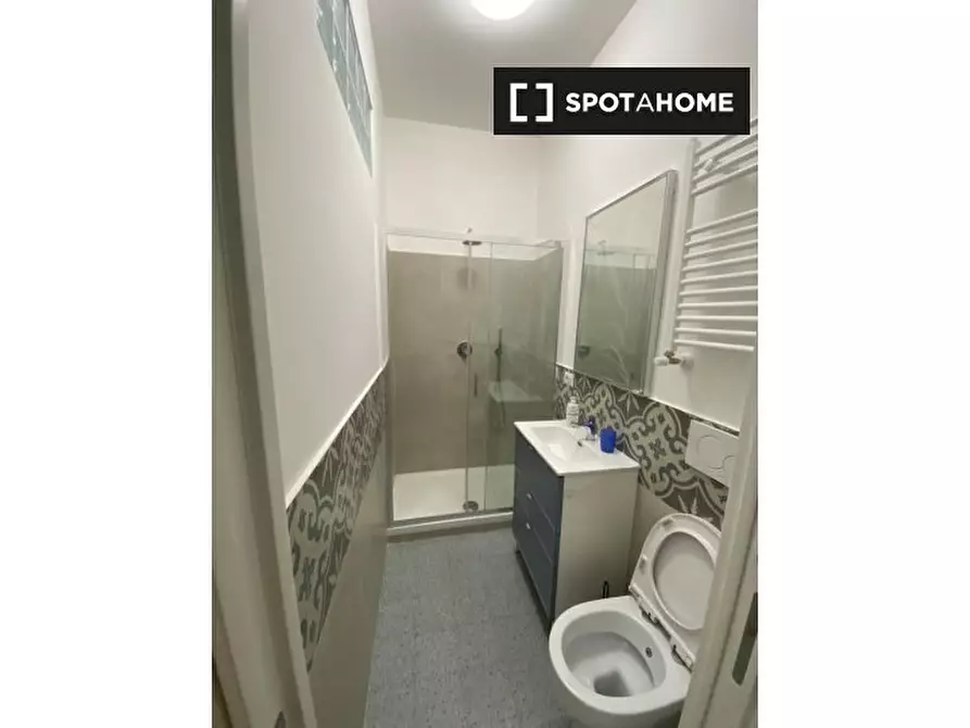 Immagine 9 di Camera condivisa in affitto  in Via Cipro a Roma
