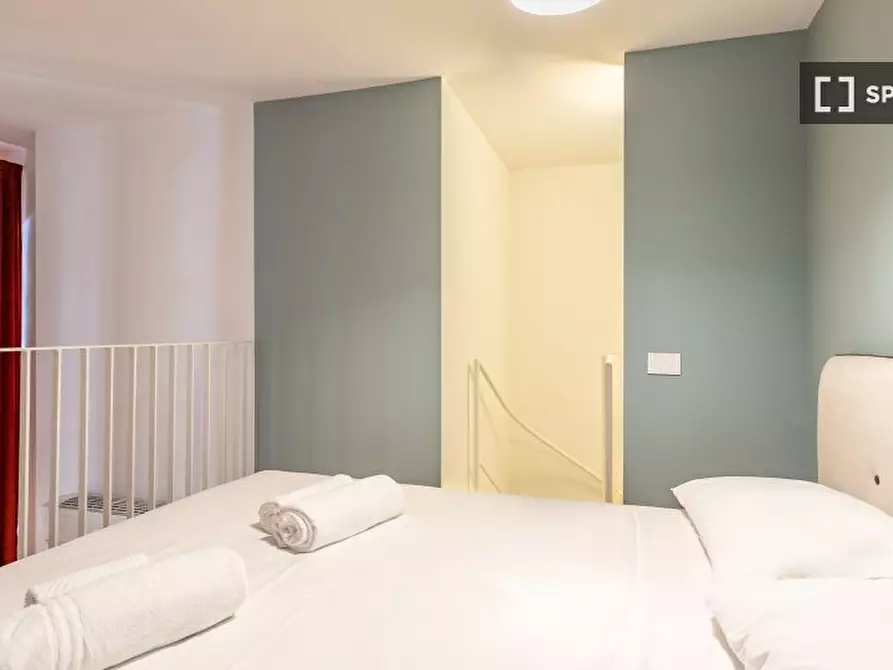 Immagine 14 di Ufficio in affitto  in Via Borromei a Milano