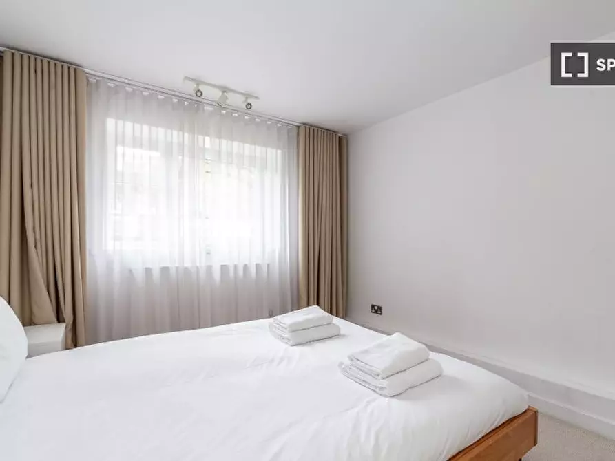 Immagine 18 di Appartamento in affitto  in Flat a 