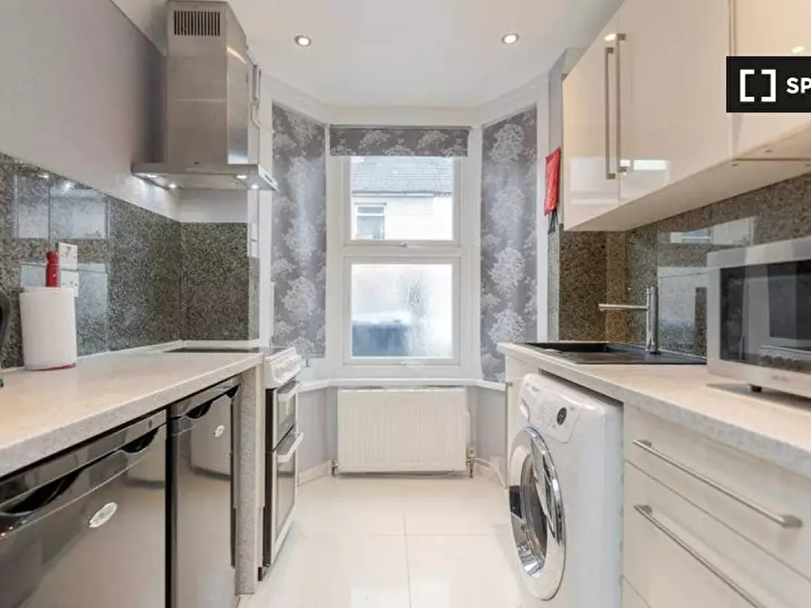 Immagine 7 di Ufficio in affitto  in Watford General Suites GFF Apartment a Watford
