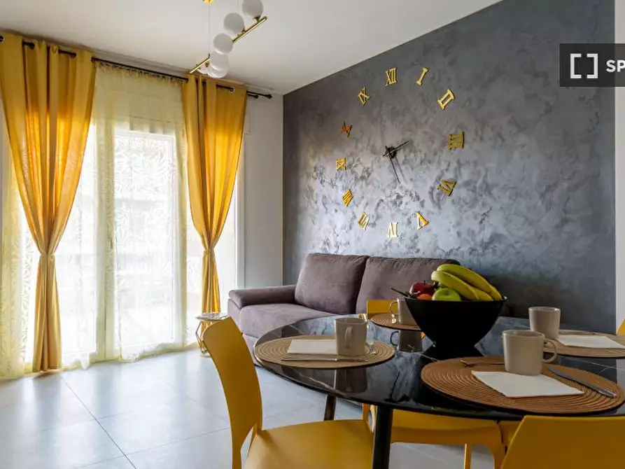 Immagine 11 di Appartamento in affitto  in Via delle Mimose a Roma