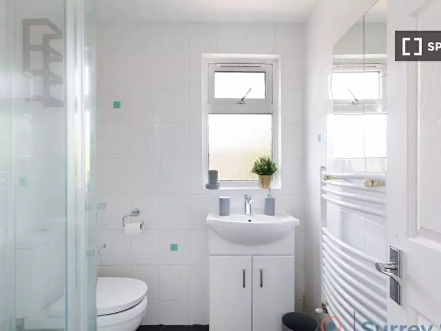 Immagine 8 di Appartamento in affitto  in Woodlands Grove a Croydon