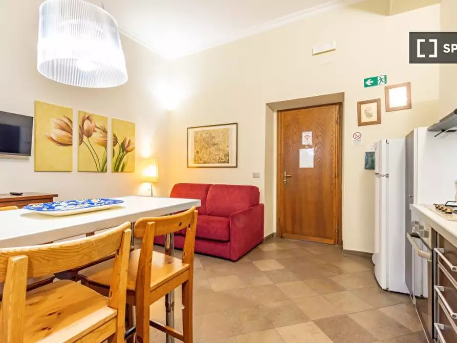 Immagine 12 di Appartamento in affitto  in Piazza San Giovanni In Laterano a Roma