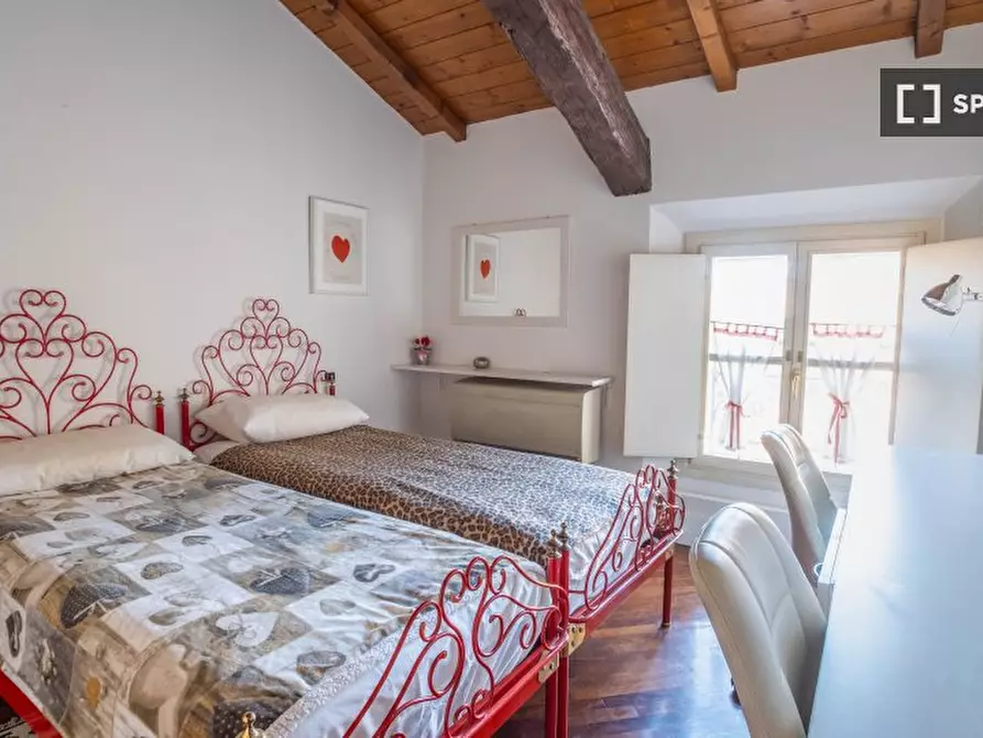 Immagine 1 di Appartamento in affitto  in Via Giuseppe Massarenti a Bologna