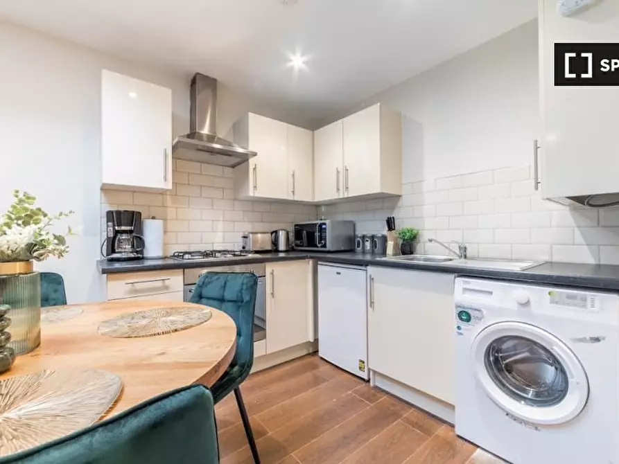 Immagine 12 di Appartamento in affitto  in Flata 1 Brick Ln a Enfield