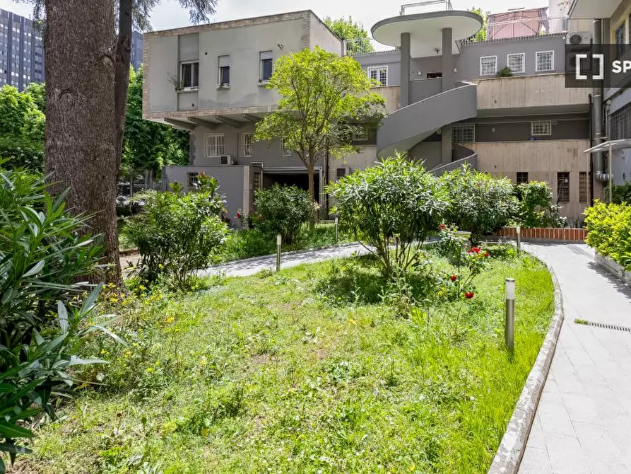 Immagine 10 di Appartamento in affitto  in Viale Beethoven a Roma