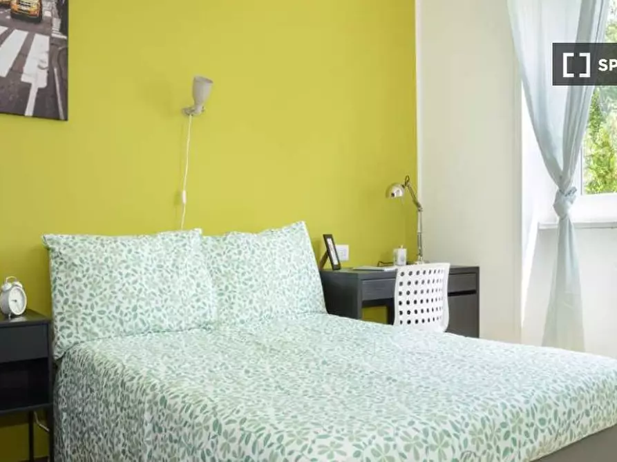 Immagine 1 di Camera condivisa in affitto  in Via Delle Ande a Milano