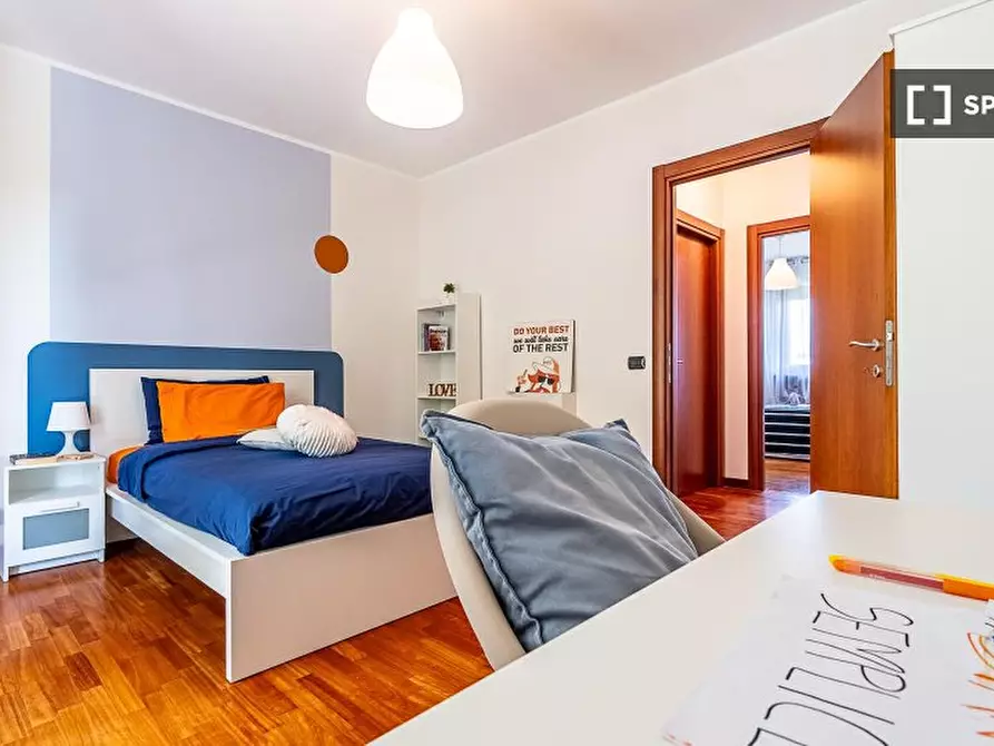 Immagine 4 di Camera condivisa in affitto  in Corso Tortona n. a Torino