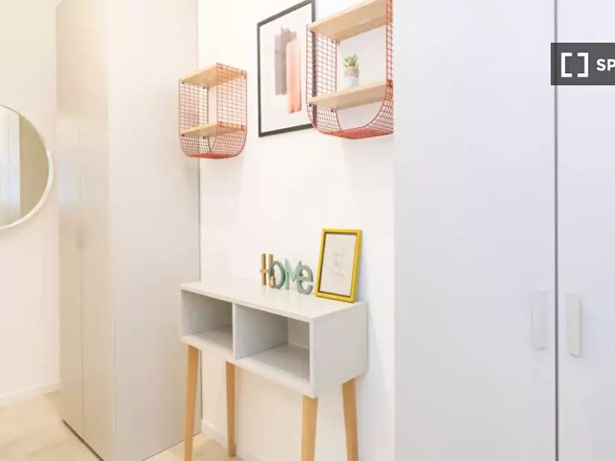 Immagine 12 di Camera condivisa in affitto  in Via Salasco a Milano