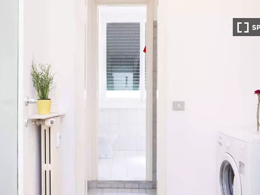 Immagine 8 di Camera condivisa in affitto  in Via Legnone a Milano