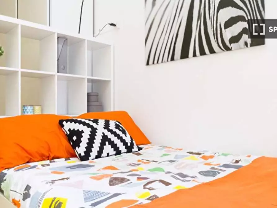 Immagine 2 di Camera condivisa in affitto  in Via Larga a Milano