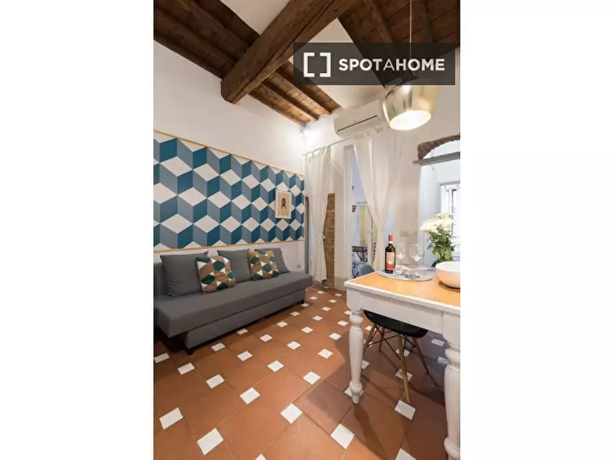 Immagine 1 di Appartamento in affitto  in Via Fiesolana a Firenze