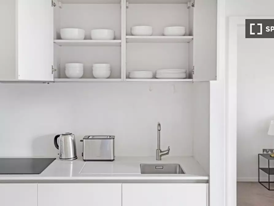 Immagine 7 di Appartamento in affitto  in Upper Ground a Camberwell