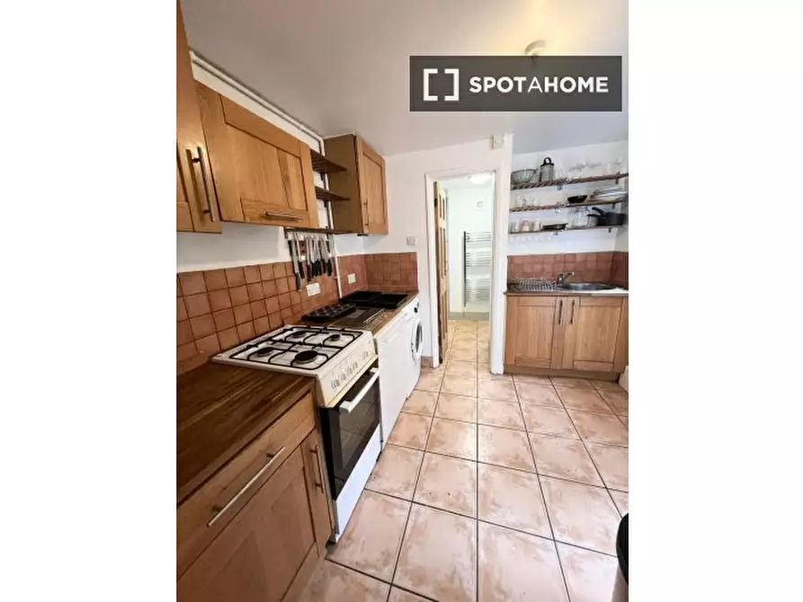 Immagine 9 di Camera condivisa in affitto  in Shannon Grove a Lambeth