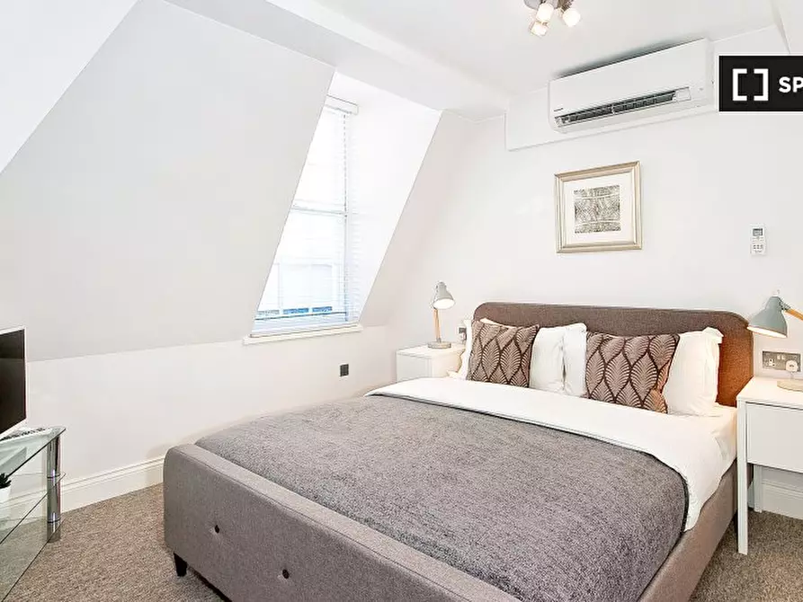 Immagine 7 di Appartamento in affitto  in Flat Eldon Chambers a 