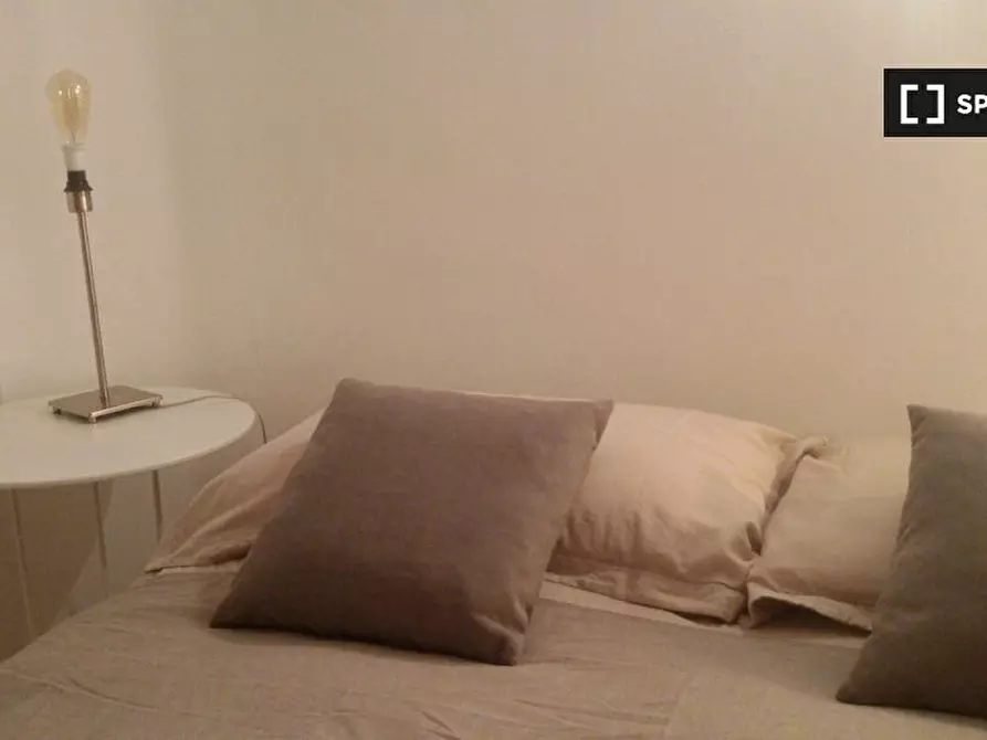 Immagine 11 di Appartamento in affitto  in Via Massimo Meliconi, 00128 Roma RM, Italy a Roma