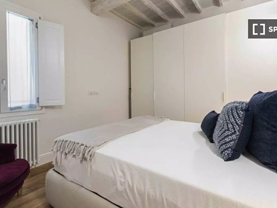 Immagine 8 di Appartamento in affitto  in Via degli Alfani a Firenze