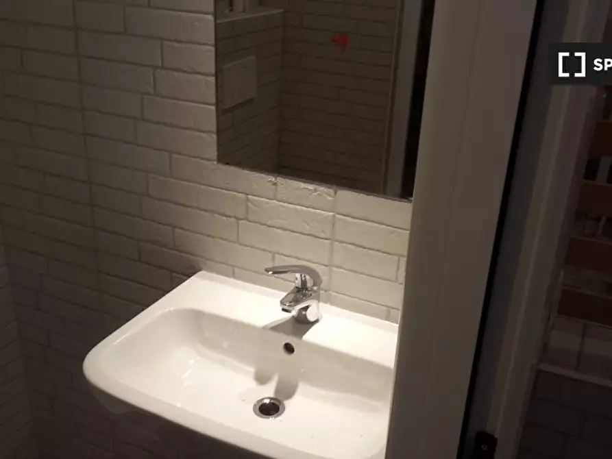 Immagine 7 di Ufficio in affitto  in Via Pasubio a Bologna