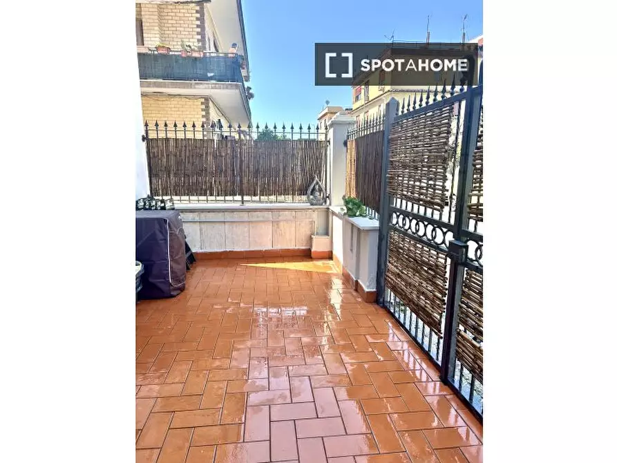 Immagine 16 di Appartamento in affitto  in Via Giacomo della Marca a Roma
