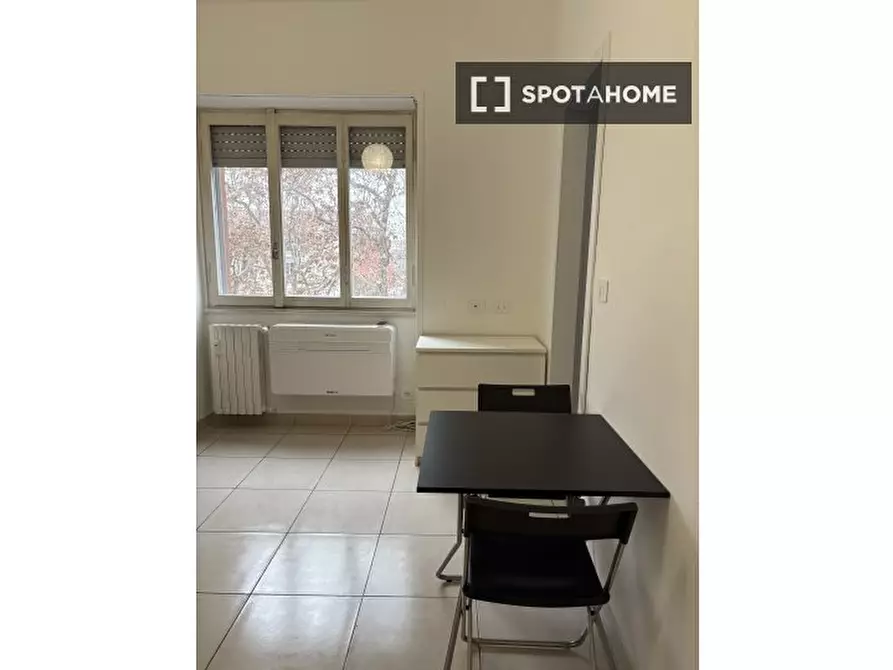 Immagine 5 di Appartamento in affitto  in Viale Liguria a Milano