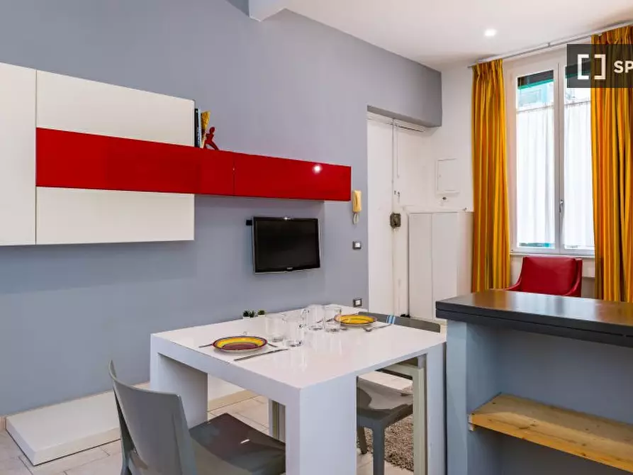 Immagine 15 di Appartamento in affitto  in Corso Umberto I a Napoli